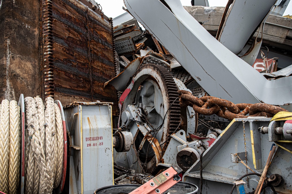 Key Bridge Unified Command continues preparations for removal of bridge piece on top of M/V DALI