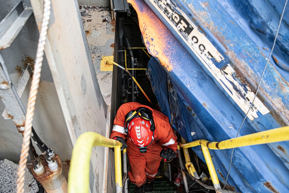 Key Bridge Unified Command continues preparations for removal of bridge piece on top of M/V DALI