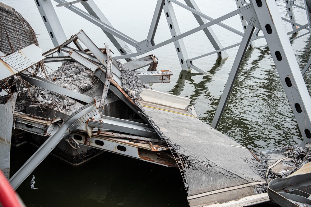 Key Bridge Unified Command continues preparations for removal of bridge piece on top of M/V DALI