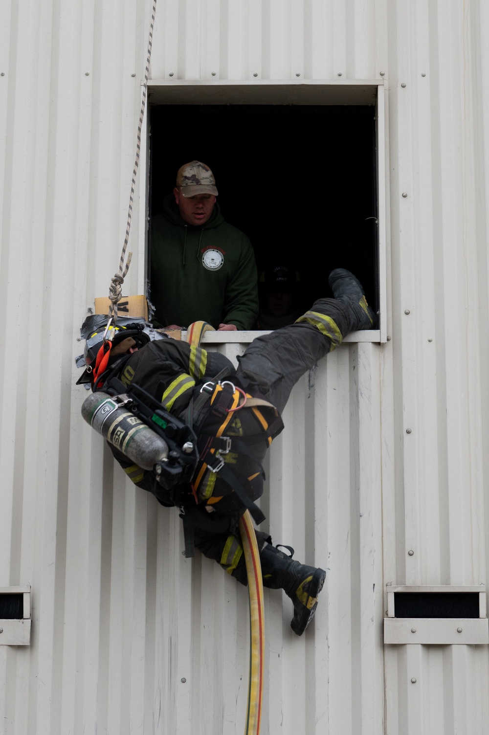 DoD Fire Rescue and Survival Course: Tenth Edition