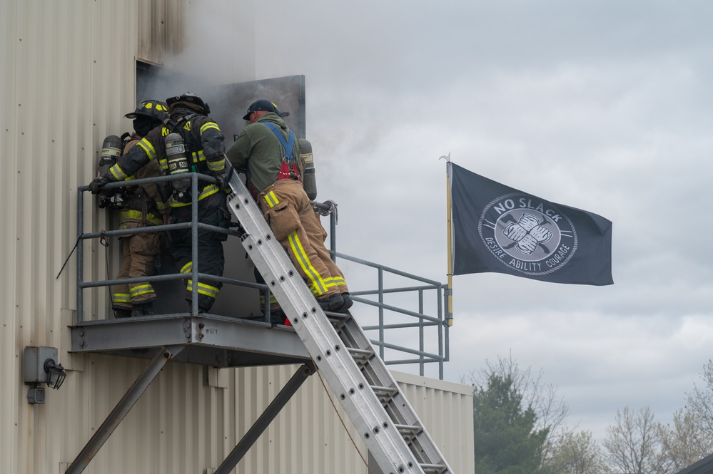 DoD Fire Rescue and Survival Course: Tenth Edition