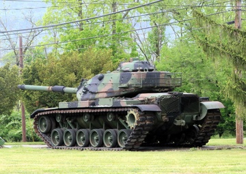Tank static display
