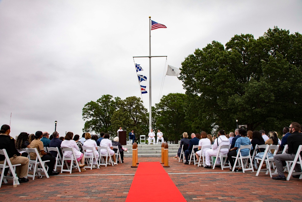 Naval Medical Forces Atlantic Director for Administration Retires