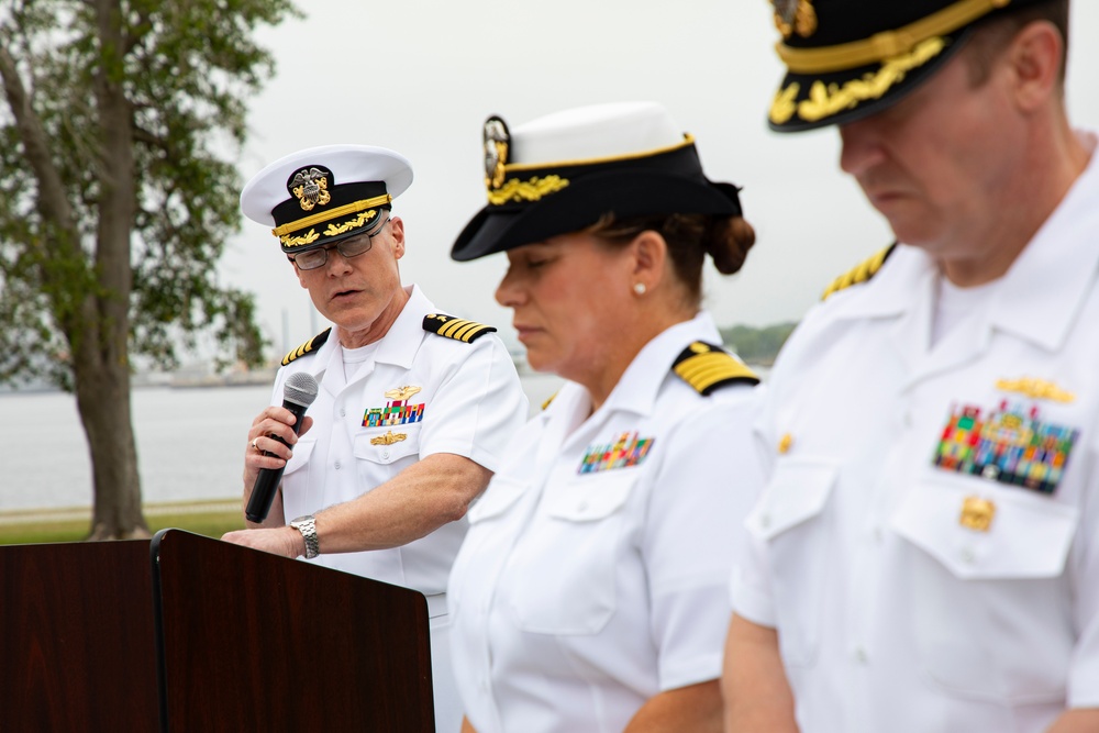 Naval Medical Forces Atlantic Director for Administration Retires