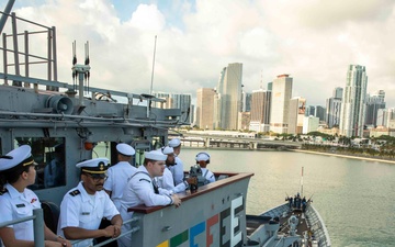 USS Normandy Ports in Miami During Fleet Week
