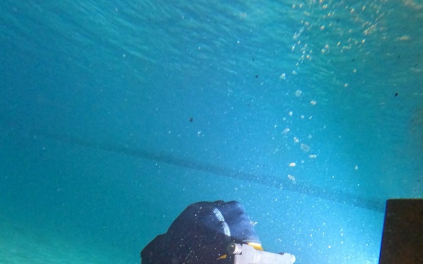 MDSU-1 Practices Salvage Techniques