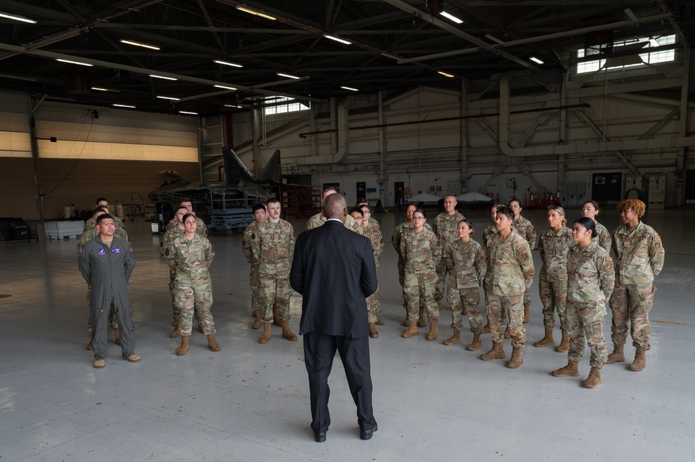 U.S. Secretary of Defense visits Joint Base Pearl Harbor Hickam