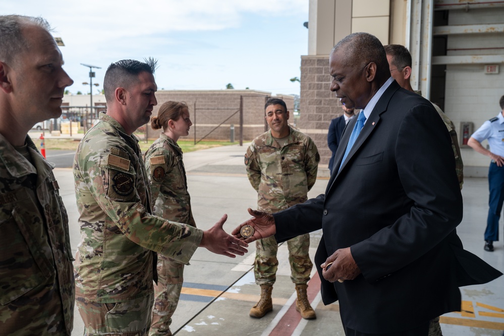 U.S. Secretary of Defense visits Joint Base Pearl Harbor Hickam