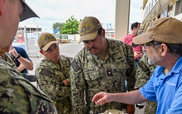 Sailors seize waterfront training opportunity