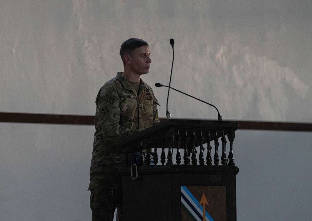 U.S., Philippine, and Australian Army soldiers graduate from Jungle Operations Training Course