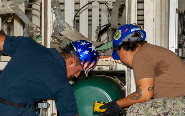 USS Frank Cable Conducts Weapons Handling Training with USS Springfield