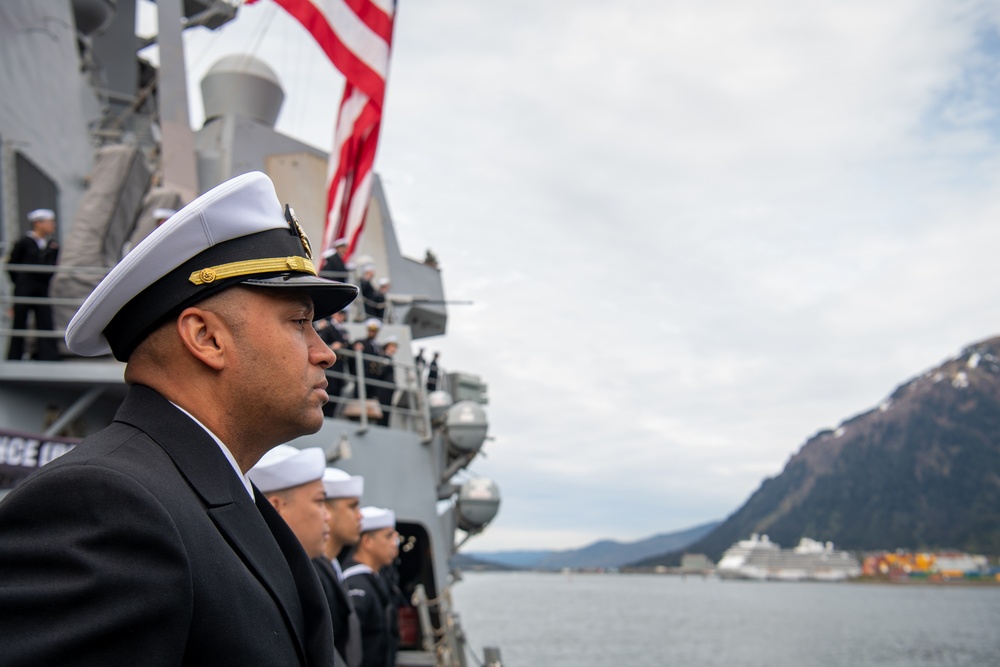 USS William P. Lawrence (DDG 110) Enters Port of Juneau