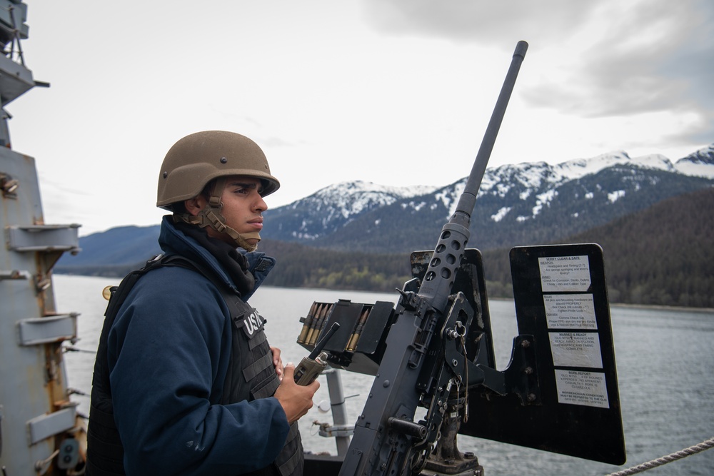 DVIDS - Images - USS William P. Lawrence (DDG 110) Enters Port of ...