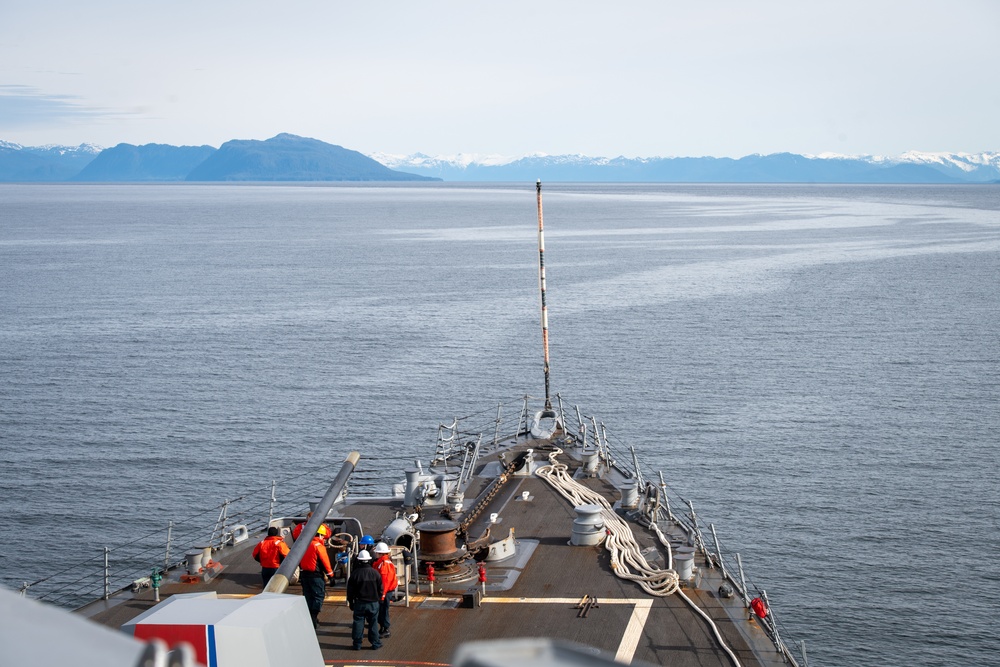 USS William P. Lawrence (DDG 110) Enters Port of Juneau