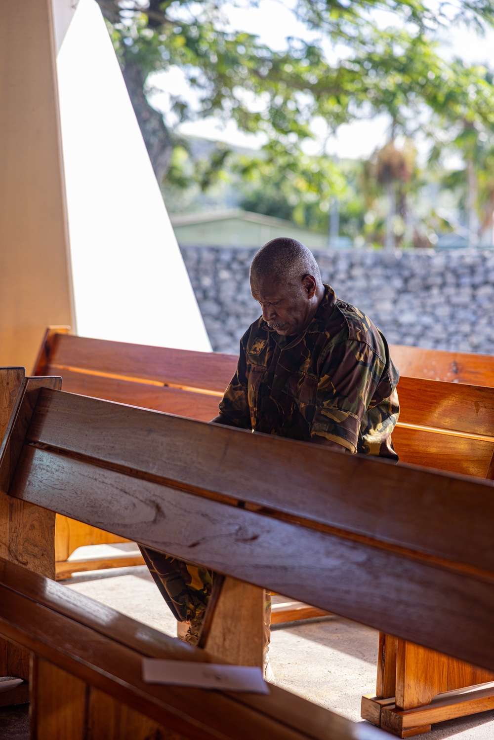 MRF-D 24.3: U.S. Navy Chaplain, RP, meet PNGDF religious leaders during HADR