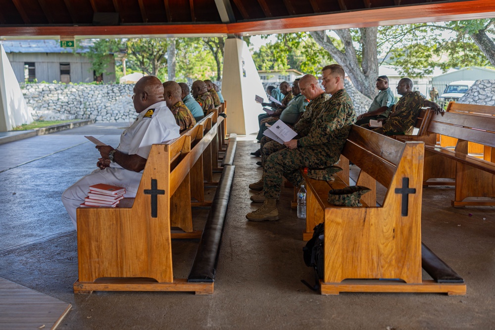 MRF-D 24.3: U.S. Navy Chaplain, RP, meet PNGDF religious leaders during HADR