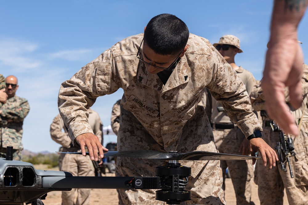 DVIDS - Images - 6 MINUTE DELIVERIES: CLB-13 Fly a Tactical Resupply ...