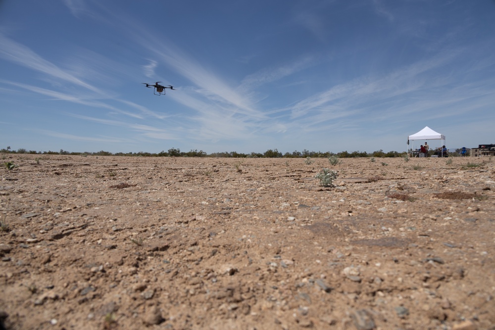 DVIDS - Images - 6 MINUTE DELIVERIES: CLB-13 Fly a Tactical Resupply ...