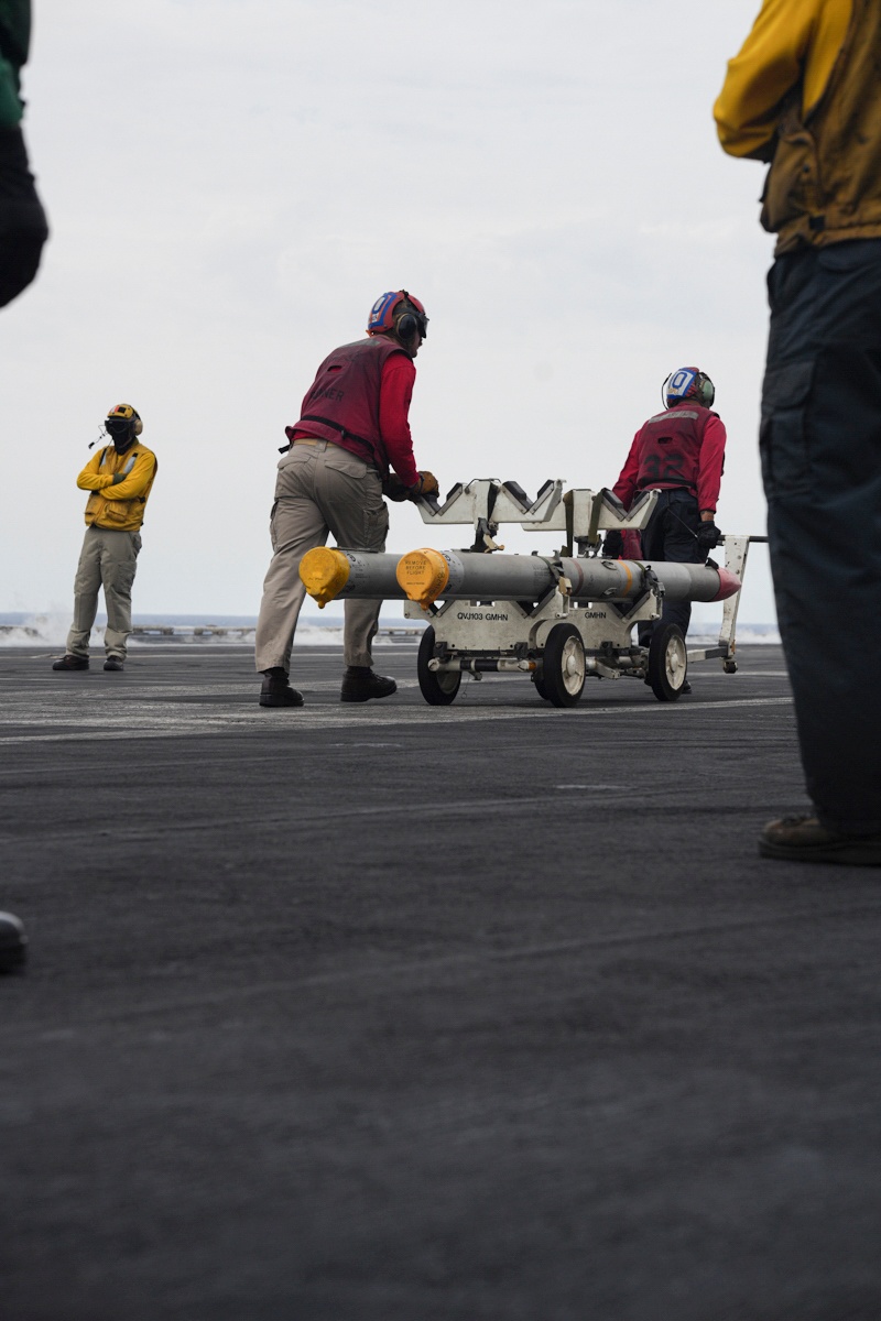 Dvids Images Uss Dwight D Eisenhower Conducts Flight Operations In The Red Sea [image 6 Of 8]