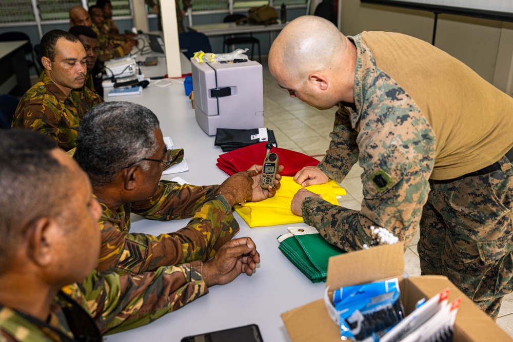 MRF-D 24.3: U.S. Navy, PNGDF medical personnel practice preventative medicine procedures