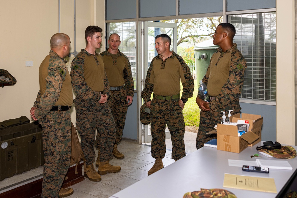 MRF-D 24.3: U.S. Navy, PNGDF medical personnel practice preventative medicine procedures