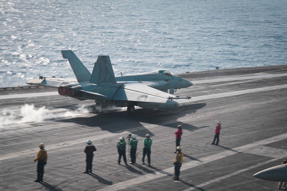 USS Dwight D. Eisenhower Conducts Flight Operations in the Red Sea