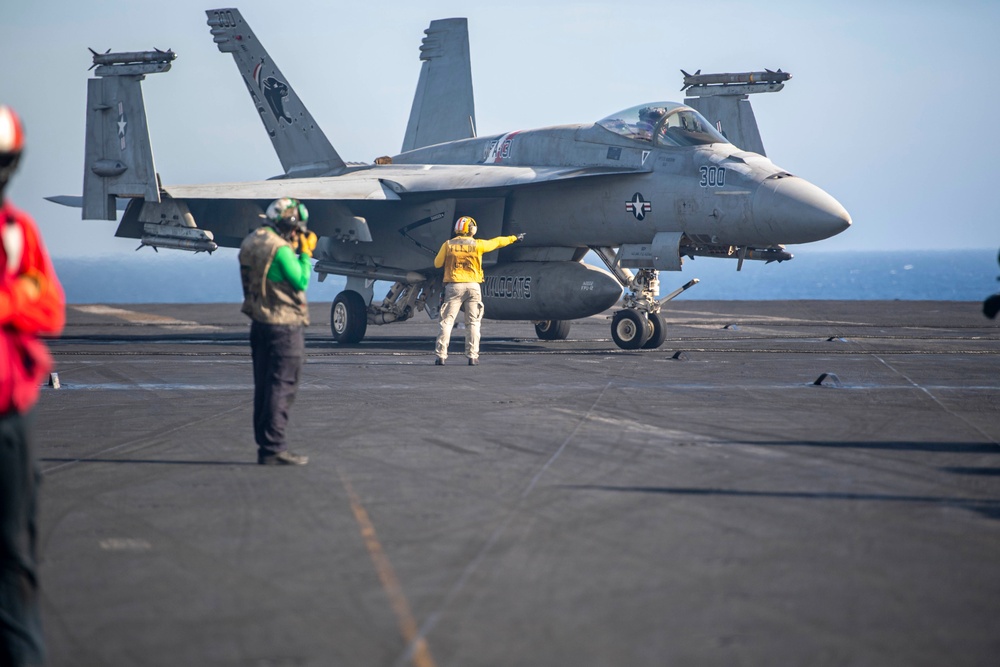 USS Dwight D. Eisenhower Conducts Flight Operations in the Red Sea