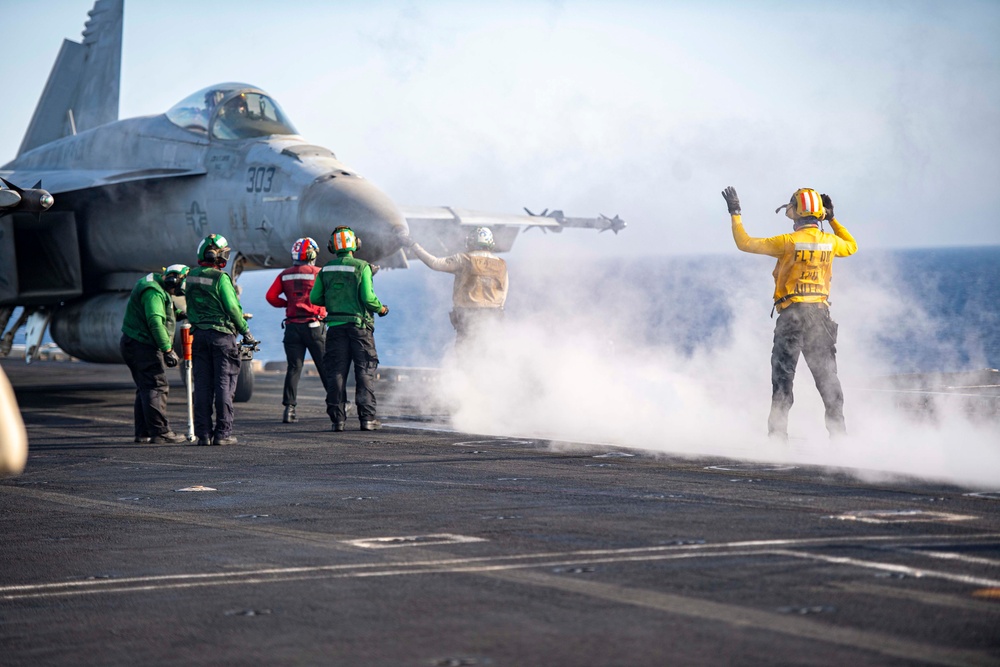 USS Dwight D. Eisenhower Conducts Flight Operations in the Red Sea