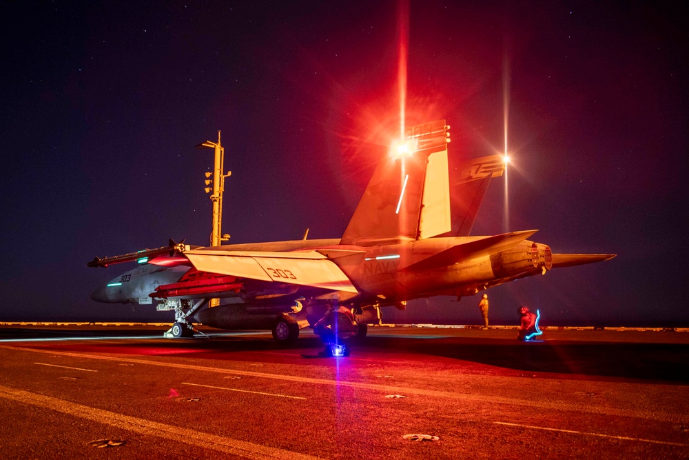 USS Dwight D. Eisenhower Conducts Flight Operations in the Red Sea