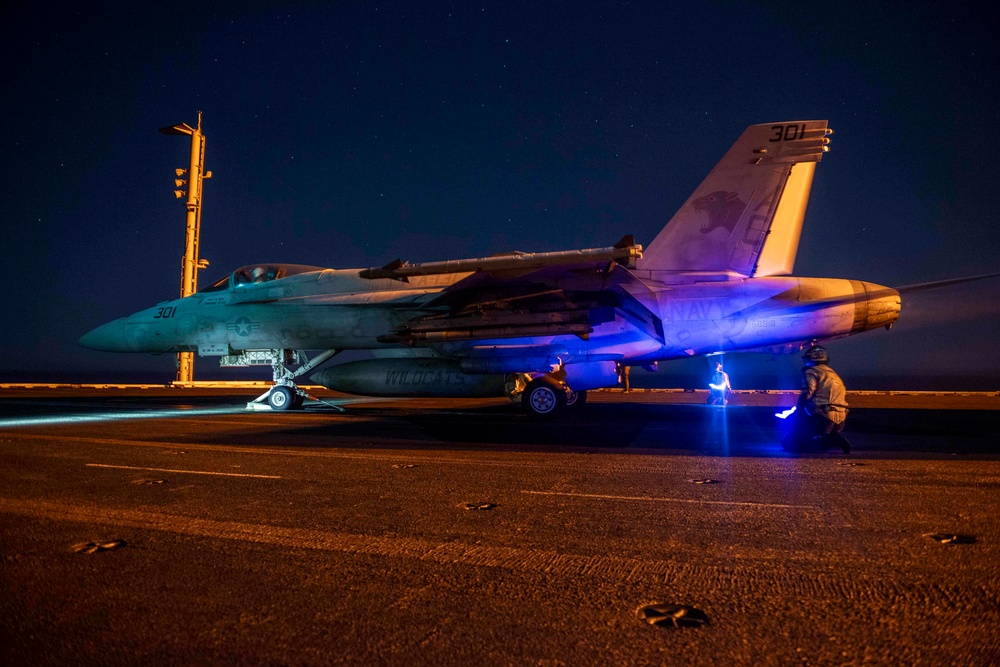 USS Dwight D. Eisenhower Conducts Flight Operations in the Red Sea