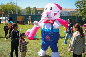 U.S. Army Soldiers spend Orthodox Easter with Romanian community