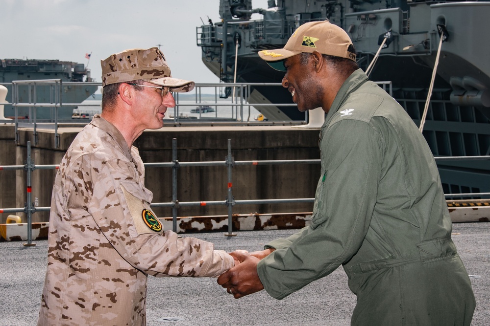 Spanish Navy Vice Adm. Visits USS Gerald R. Ford