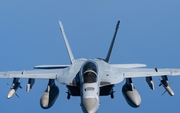 F-15Es conduct mission with E/A-18G in CENTCOM