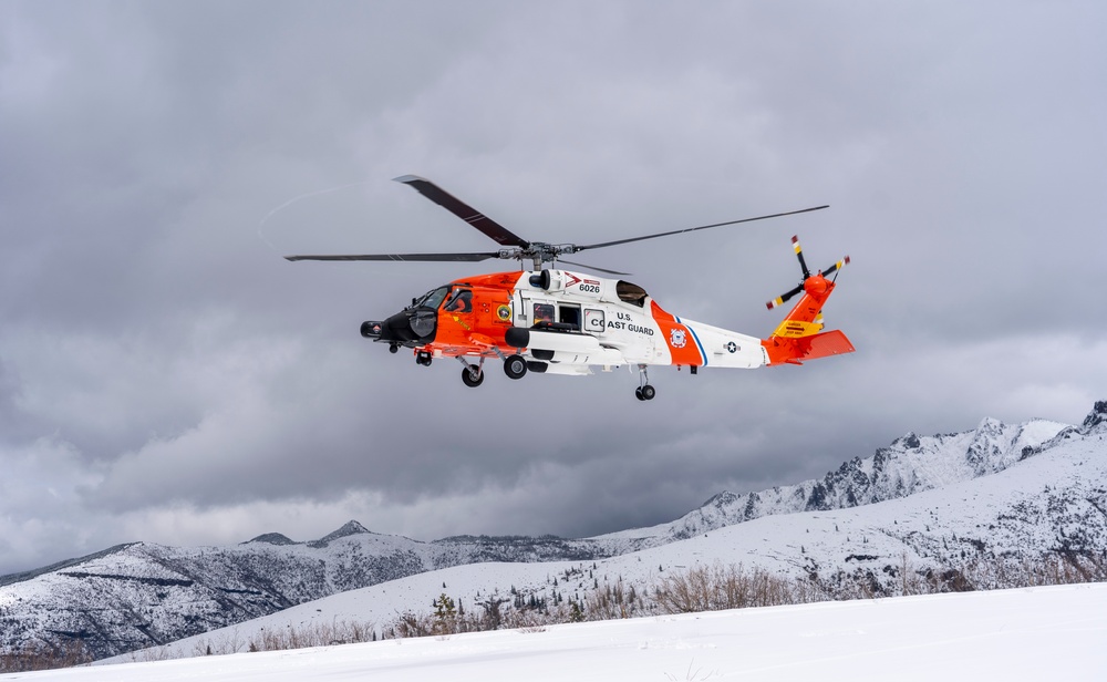 Coast Guard MH-60 Jayhawk helicopter aircrews from Air Station Astoria train above Mount St. Helens