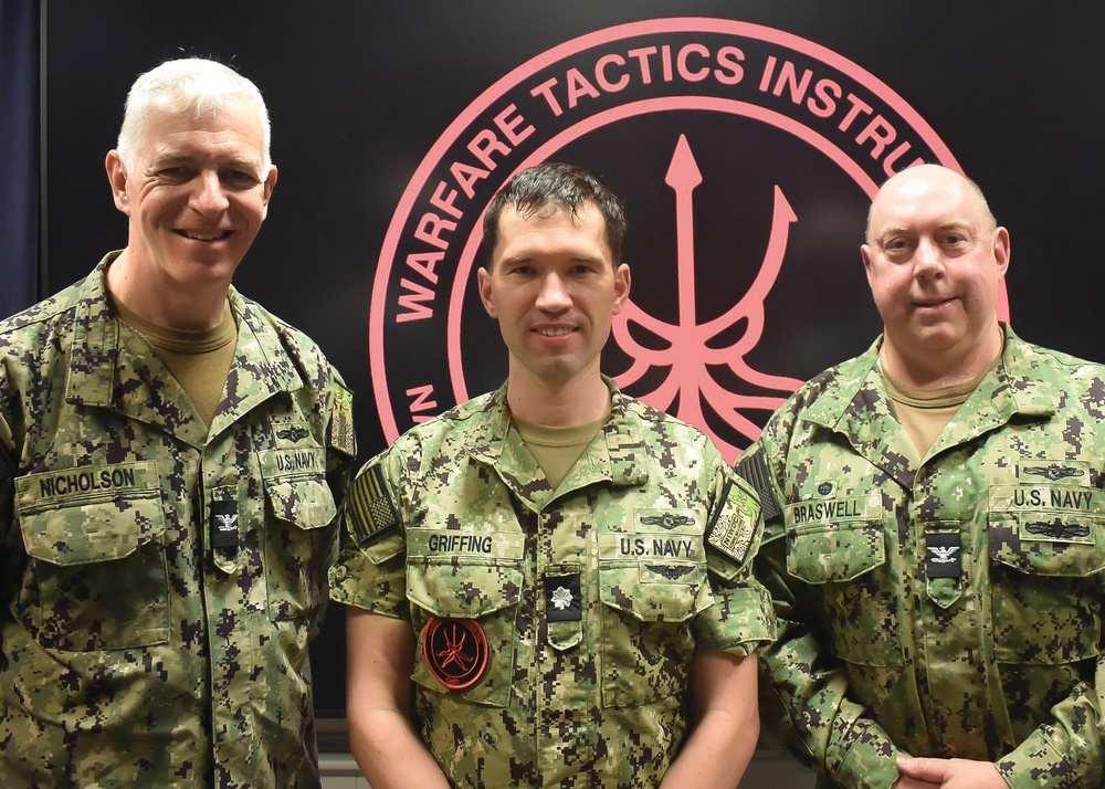 Trailblazing Triumph: Reservist Achieves Milestone as First to Earn NIWAWS WTI Course Patch