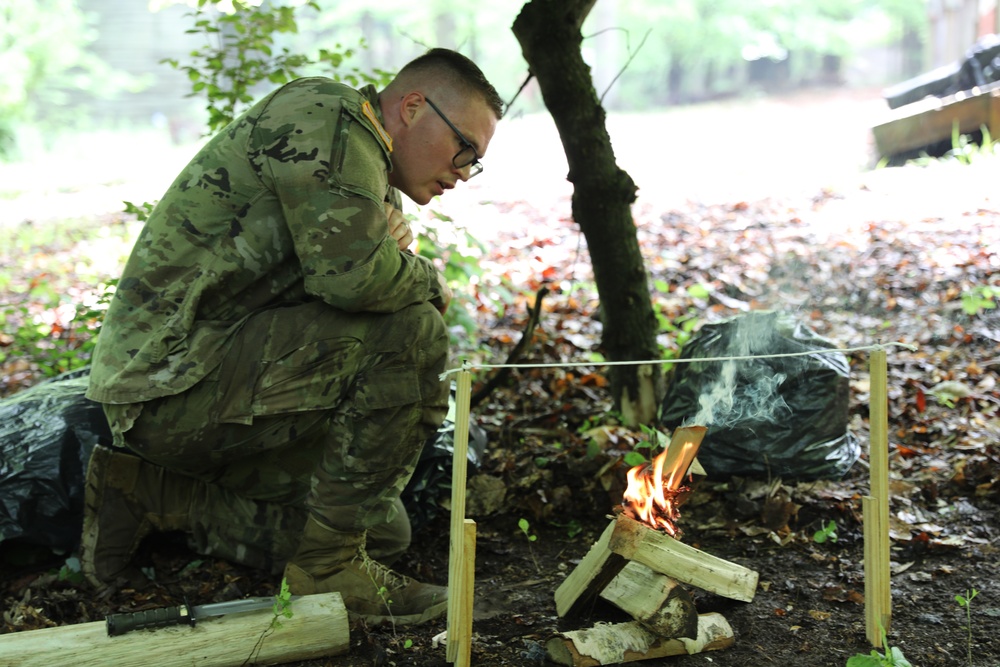 Virginia Army National Guard Soldier Sparks a Fire for Region Two Best Warrior Competition