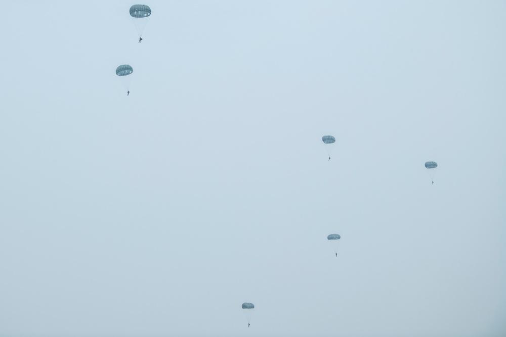 Camp Humphreys Hosts Parachute Jump Exercise