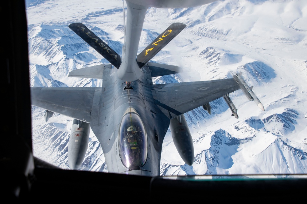 168th Wing Refuels Red Flag - Going the Distance