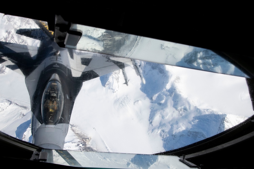 168th Wing Refuels Red Flag Alaska - Going the Distance