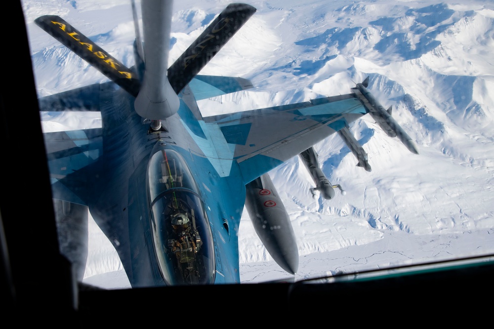 168th Wing Refuels Red Flag Alaska - Going the Distance