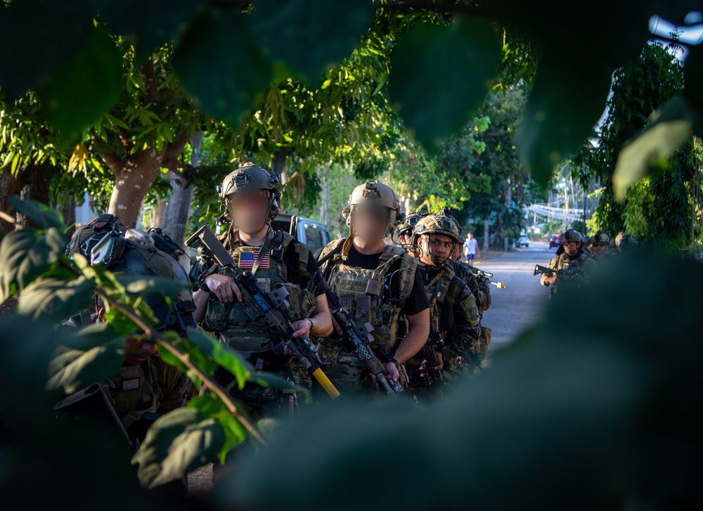 DVIDS - Images - Balikatan 24: SOCOM AFP, 1SFG(A), Direct Action Raid ...