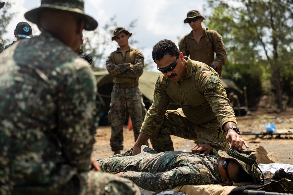 Balikatan 24: 3rd LCT, Australian Defence Force, and Philippine Marines conduct TCCC class