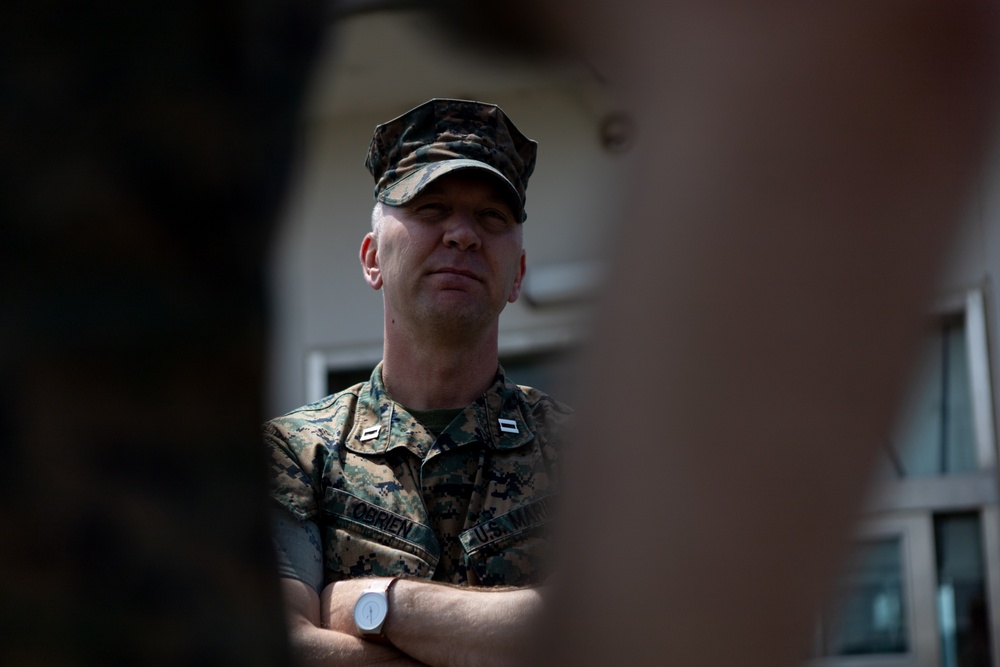 Leadership from I Marine Expeditionary Force and III Marine Expeditionary Force visit MCAS Iwakuni