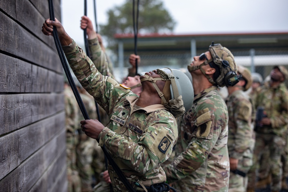 Grafenwoehr Air Assault Course