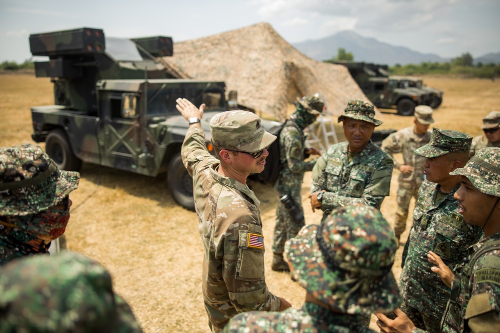 Balikatan 24: U.S. Army SHORAD unit conducts subject matter expert exchange with AFP