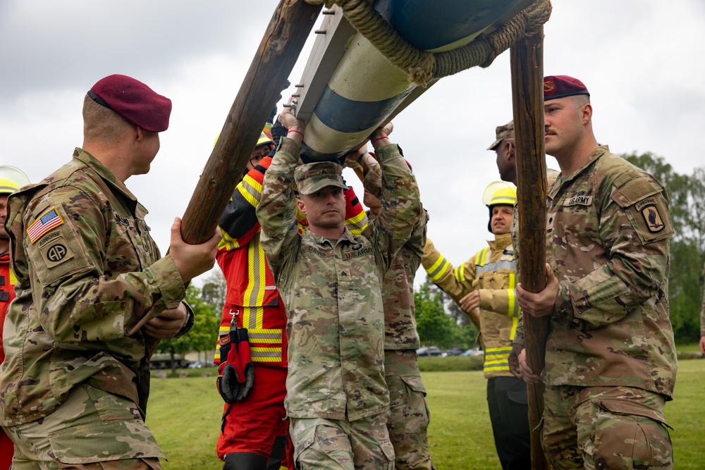 Grafenwoehr Partnership Pole Ceremony