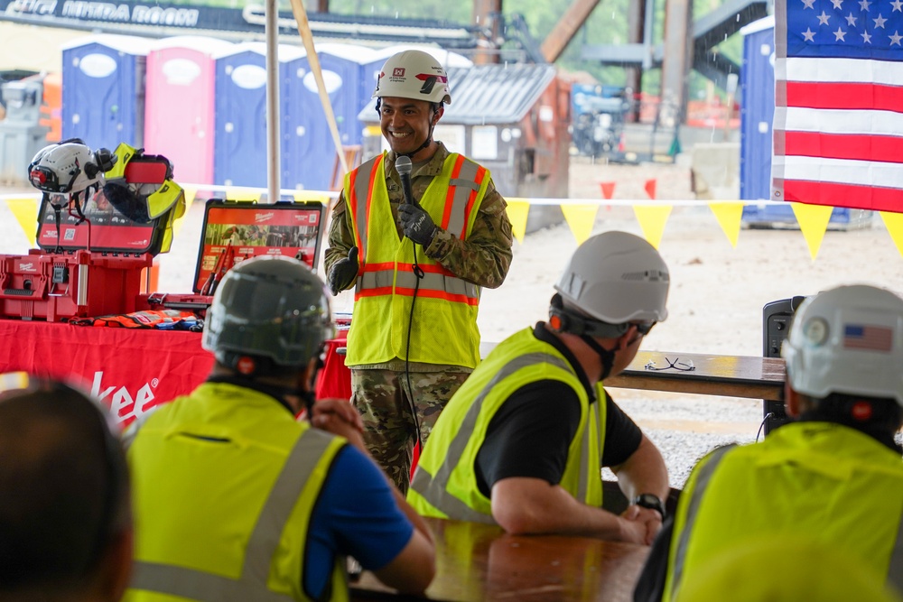 Safety week kicksoff at Louisville VA Medical Center construction site