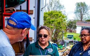 Disaster Survivor Assistance (DSA) Talks with a Survivor