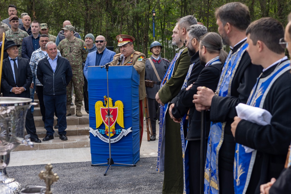 U.S. Army Civil Affairs Team Attends Romanian Army Ceremony