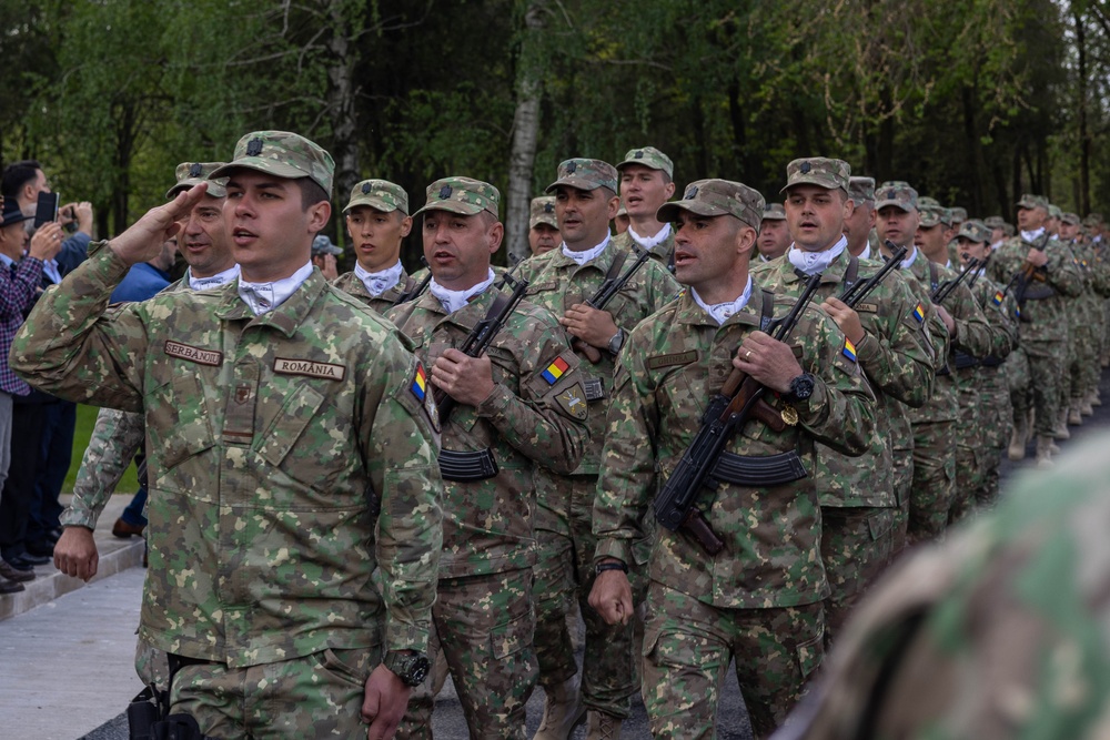 U.S. Army Civil Affairs Team Attends Romanian Army Ceremony